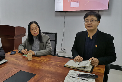图左为张兰花院长 图右为秦鹏主管_副本.png 图左为张兰花院长 图右为秦鹏主管_副本.png