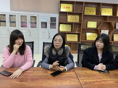 防控会议2.jpg 防控会议2.jpg