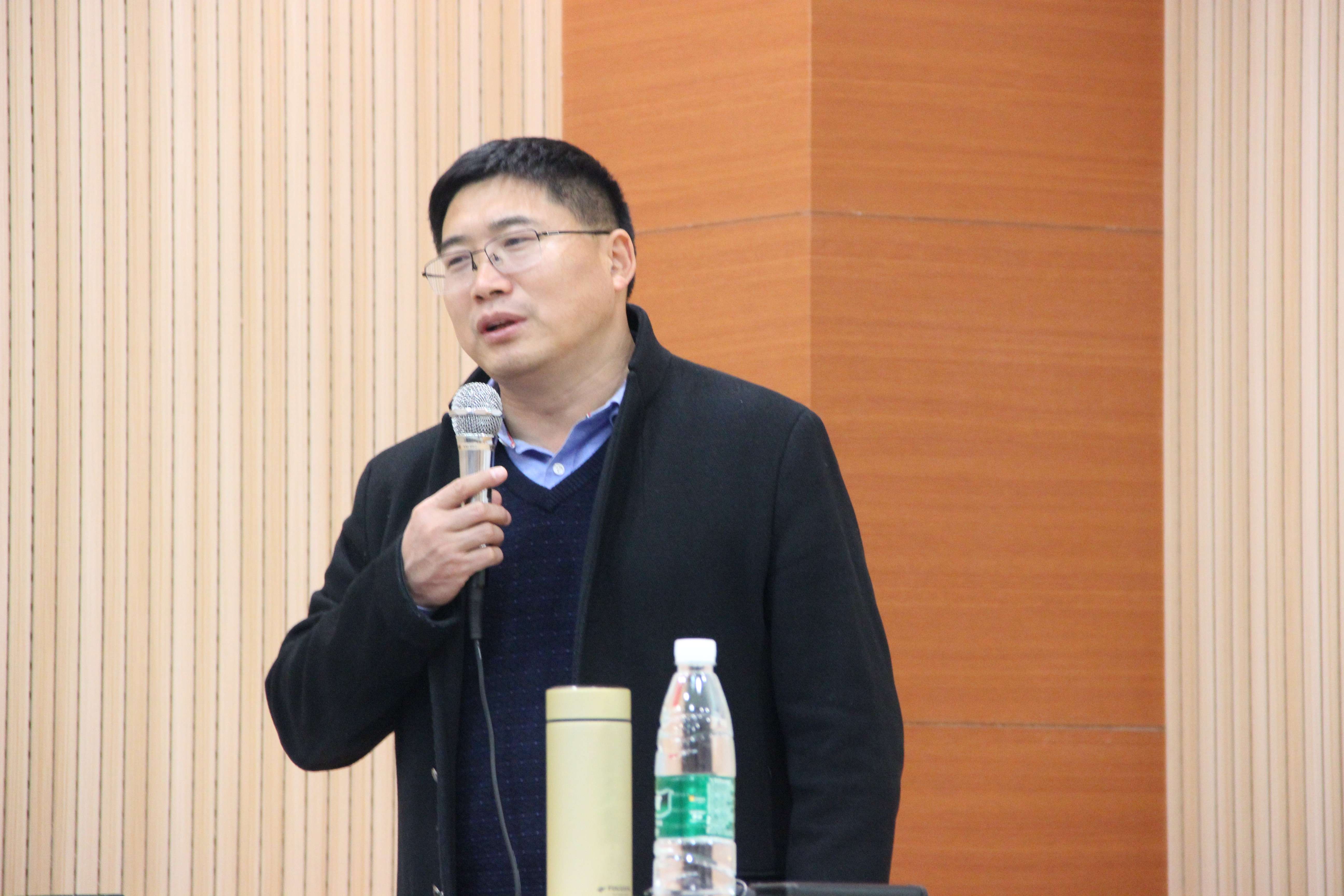 河南大学体育学院院长 张大超.jpg 河南大学体育学院院长 张大超.jpg