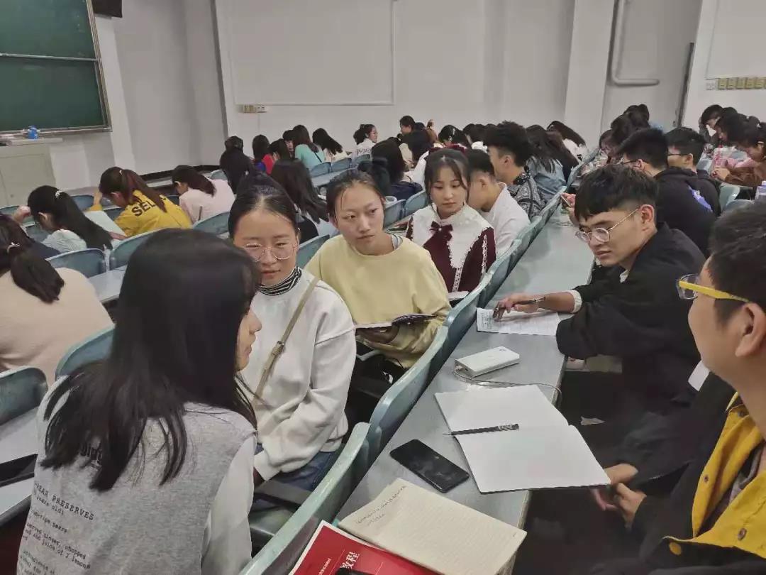 4思齐住宿书院榜样4.jpg 4思齐住宿书院榜样4.jpg