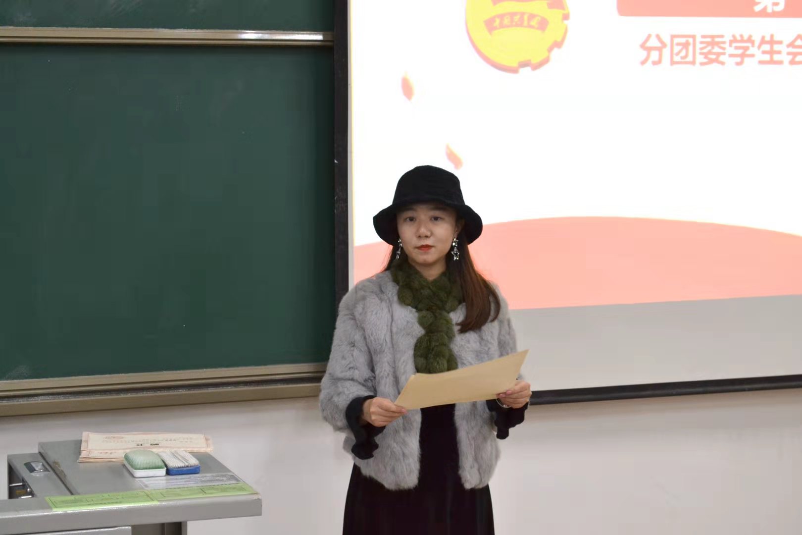 邵璐瑶.jpg 邵璐瑶.jpg