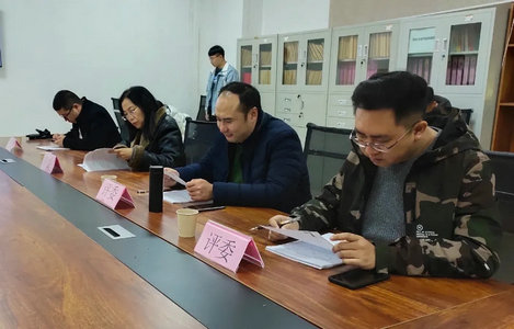 评委席.jpg