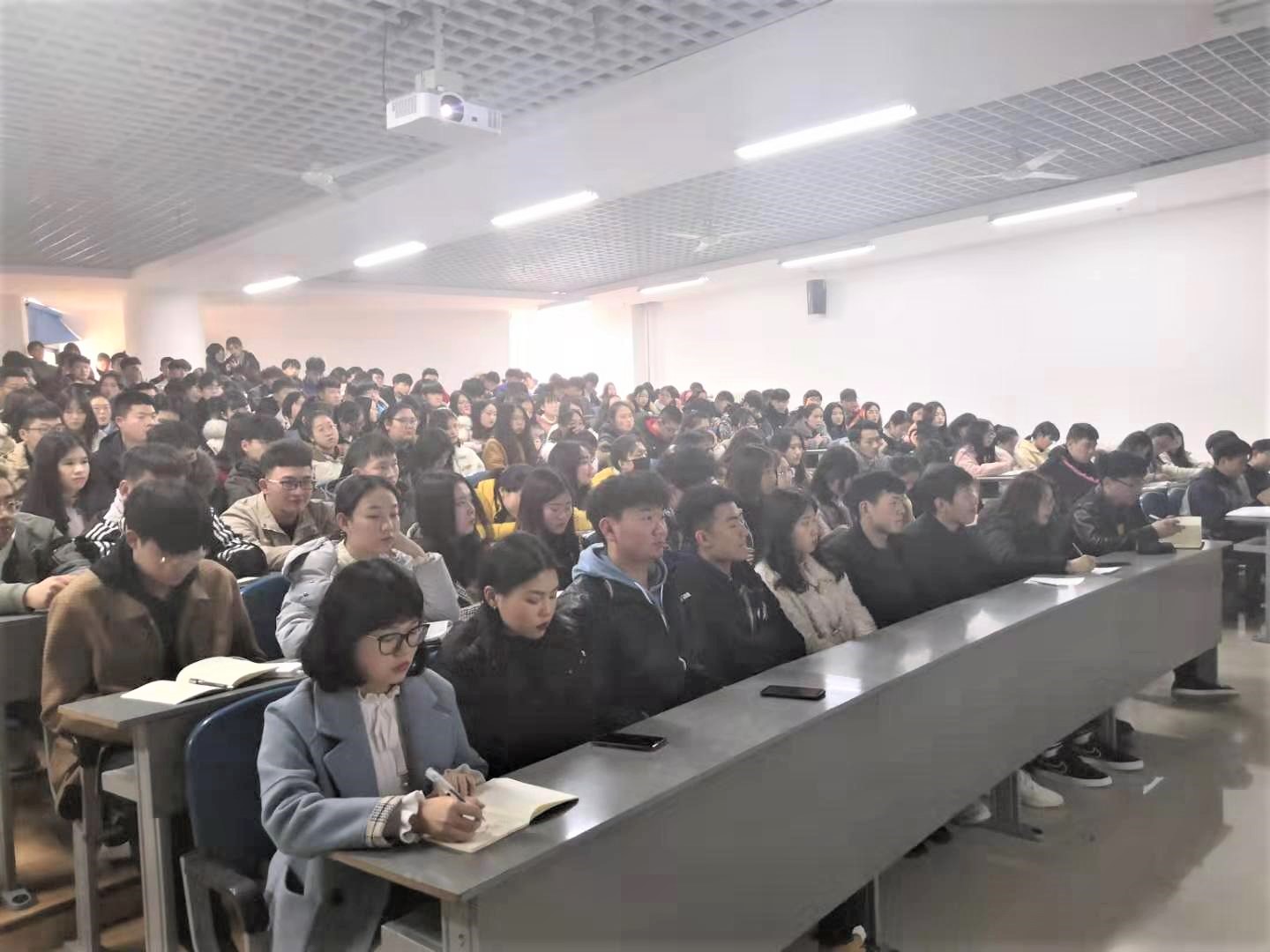 微信图片_20190225190230.jpg 微信图片_20190225190230.jpg