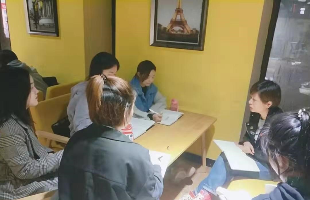 共同研发与.jpg 共同研发与.jpg