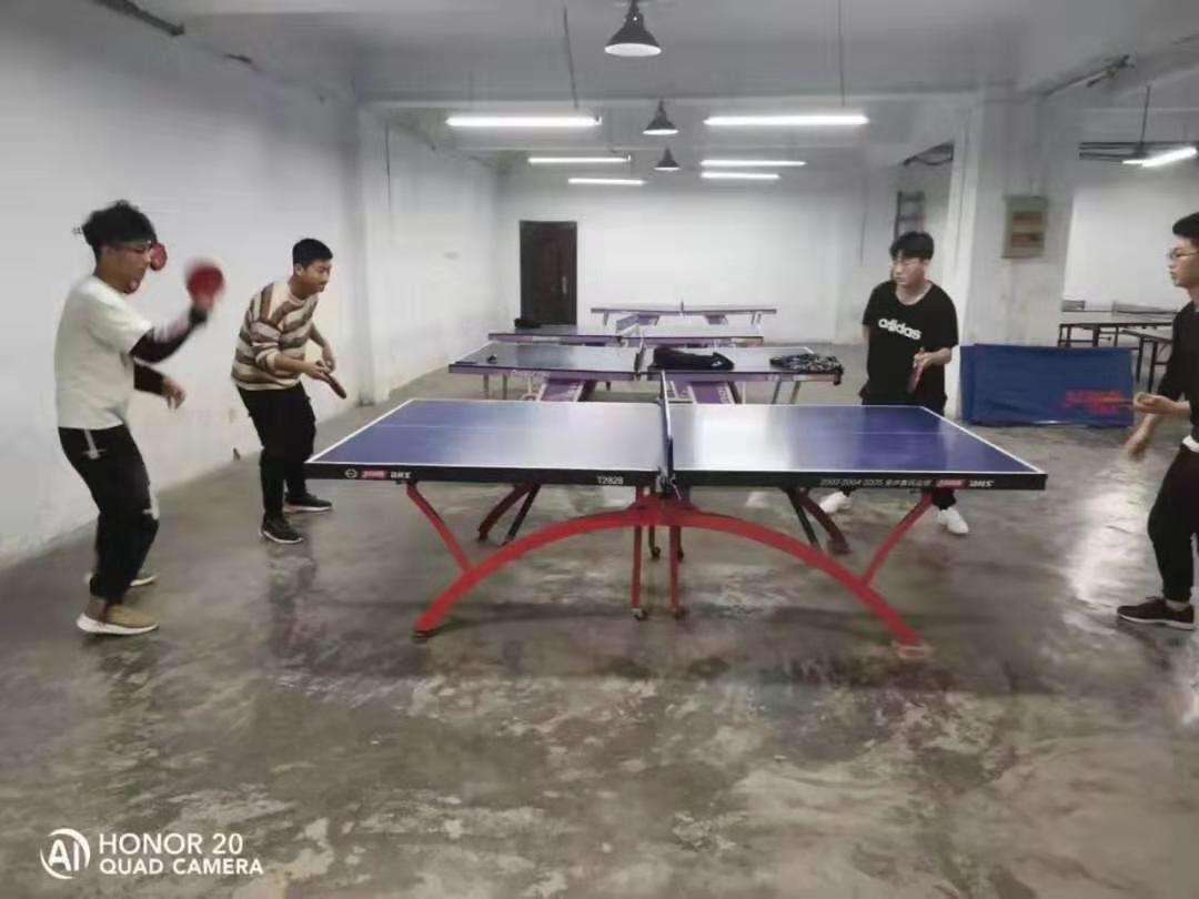 同学们积极参加.jpg 同学们积极参加.jpg