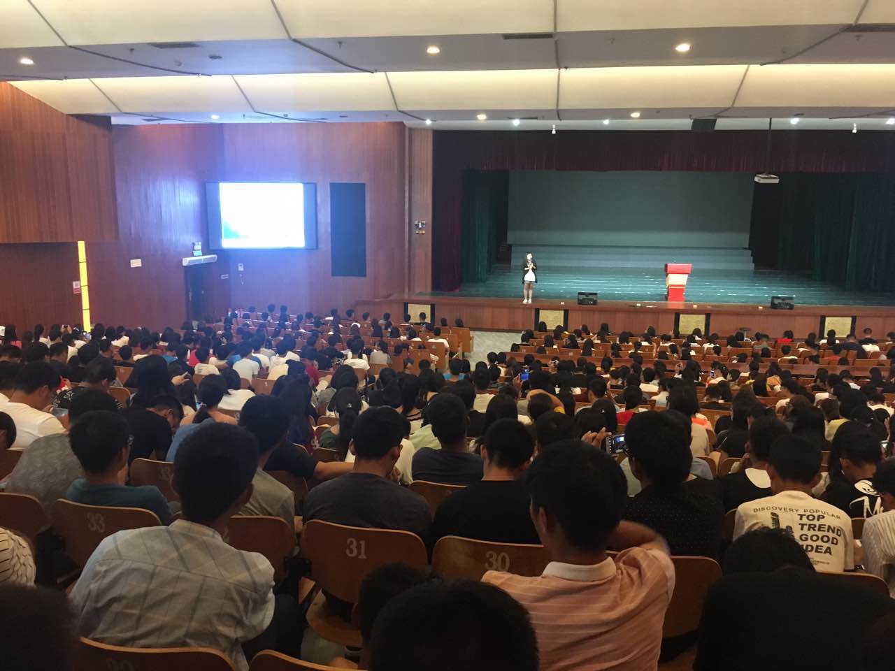新闻图片.jpg