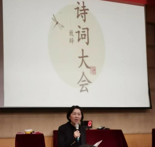 是大家看看恢复高考结束电影的海报VS .jpg 是大家看看恢复高考结束电影的海报VS .jpg