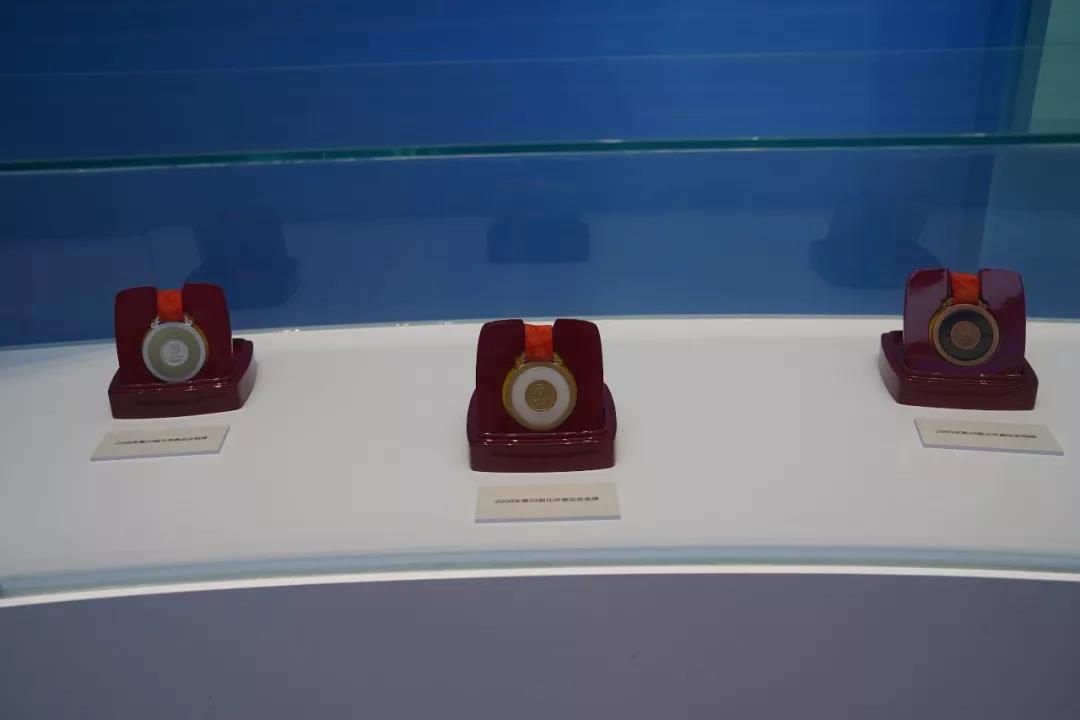 10.jpg 10.jpg