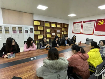 防控会议3.jpg 防控会议3.jpg
