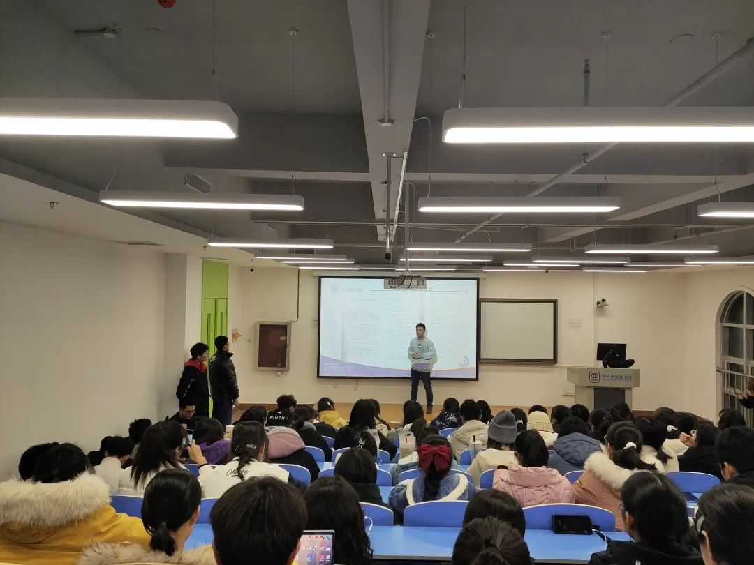 23135630717.jpg 23135630717.jpg