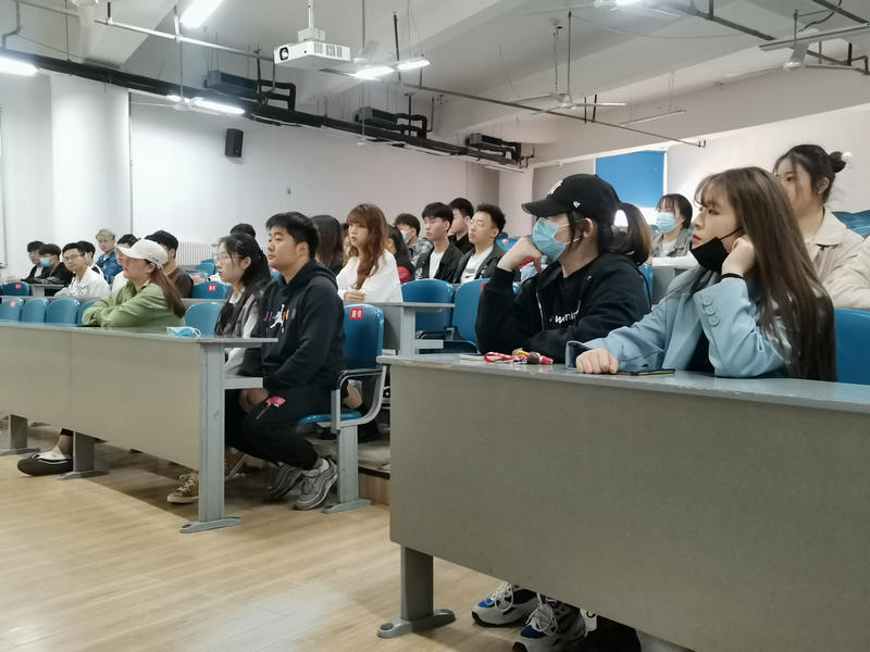 寰宇住宿书院分团委学生会于2021年4月19日在14-238组织全体学生会成员进行中国特色社会主义新时代专题学习会。 (2).png 寰宇住宿书院分团委学生会于2021年4月19日在14-238组织全体学生会成员进行中国特色社会主义新时代专题学习会。 (2).png